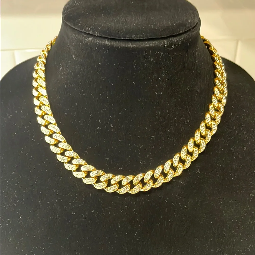 Elegant 18” 10mm Miami Cuban Gold Necklace